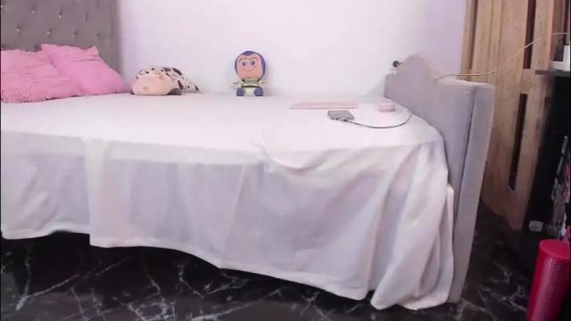 Image 2 of karlaa_oz Stream on Chaturbate on 2 months ago