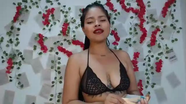 Image 11 of karlaebony_cg Stream on Chaturbate on 17 months ago