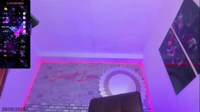 Image 8 of karlaebony_ts Stream on Chaturbate on 5 days ago