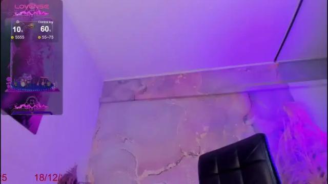 Image 11 of karlaebony_ts Stream on Chaturbate on 15 days ago