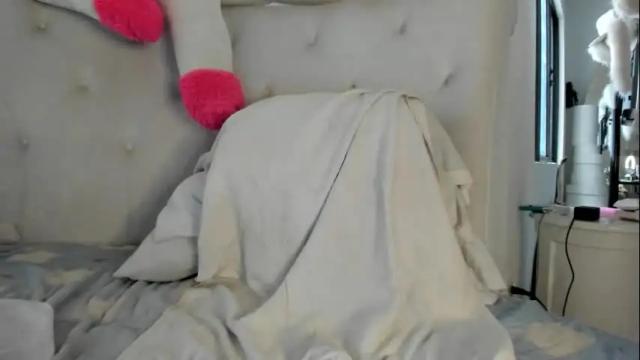 Image 11 of karlagirlfox Stream on Chaturbate on 1 month ago