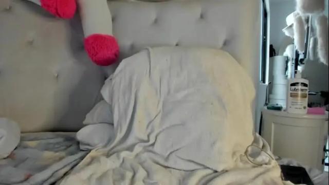Thumbnail 1, karlagirlfox's Stream at Chaturbate, 1 month ago