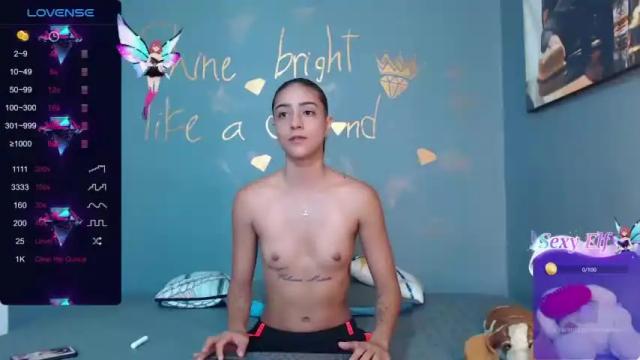 Image 2 of karlaroger1 Stream on Chaturbate on 16 months ago