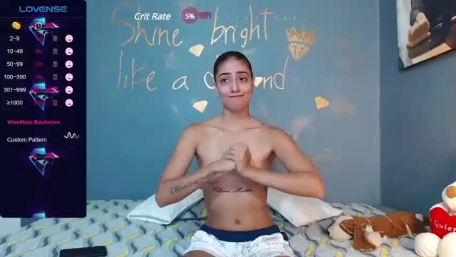 Image 6 of karlaroger1 Stream on Chaturbate on 15 months ago