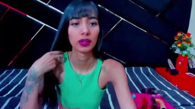 Image 3 of karlaslutskinny_ Stream on Chaturbate on 13 months ago