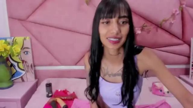 Image 7 of karlaslutskinny_ Stream on Chaturbate on 14 months ago