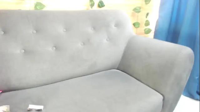 Image 6 of karlatitsxxx Stream on Chaturbate on 21 months ago