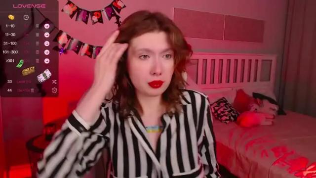 Image 2 of karlie_klossss Stream on Chaturbate on 19 months ago