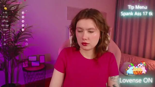 Image 6 of karlie_klossss Stream on Chaturbate on 19 months ago