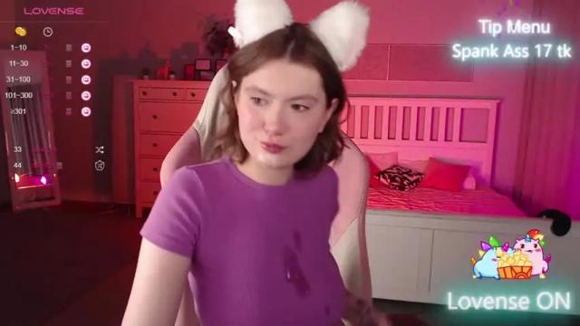 Image 11 of karlie_klossss Stream on Chaturbate on 19 months ago
