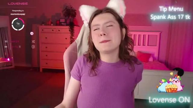 Image 3 of karlie_klossss Stream on Chaturbate on 19 months ago