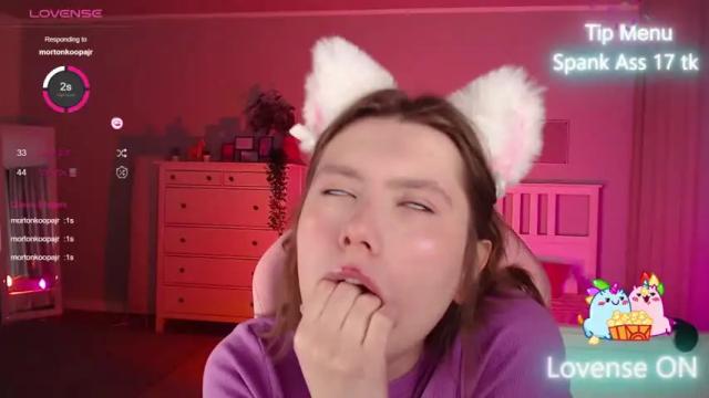 Image 4 of karlie_klossss Stream on Chaturbate on 19 months ago
