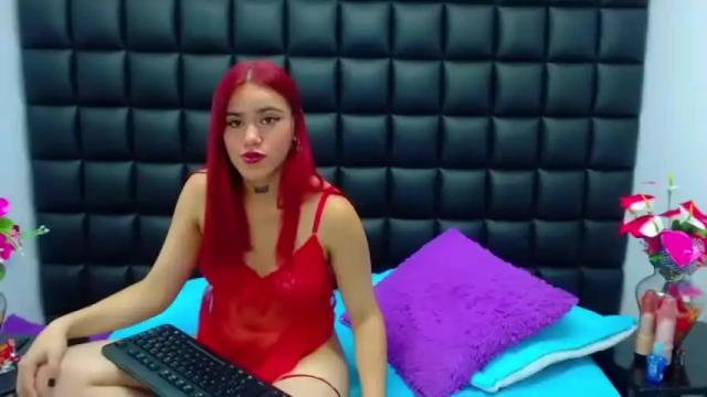 Image 7 of karlie_naugthy Stream on Chaturbate on 13 months ago