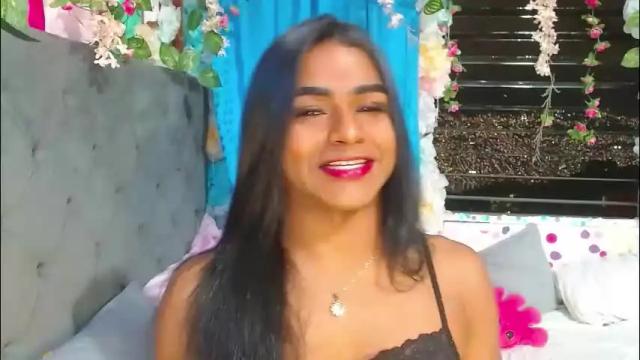 Image 2 of karly_coffe Stream on Chaturbate on 20 days ago