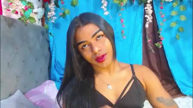 Image 2 of karly_coffe Stream on Chaturbate on 17 days ago