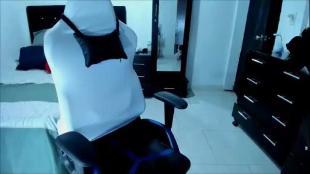 Image 11 of karly_shiine_ Stream on Chaturbate on 1 month ago