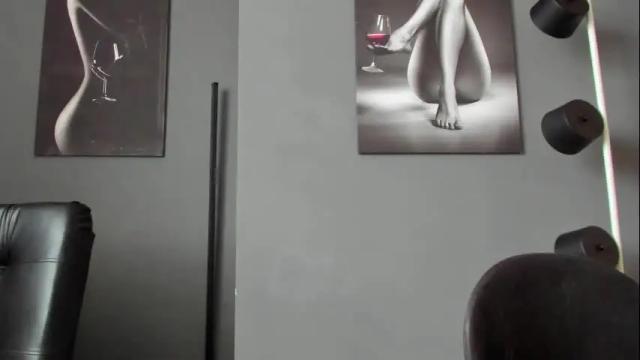 Image 10 of karlyjons_ Stream on Chaturbate on 1 month ago