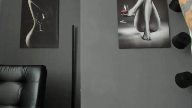 Image 10 of karlyjons_ Stream on Chaturbate on 14 days ago