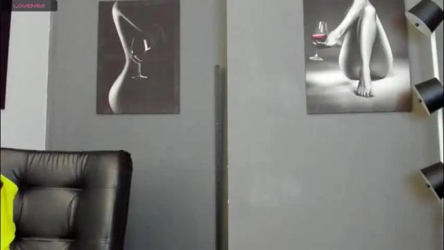 Image 10 of karlyjons_ Stream on Chaturbate on 2 months ago