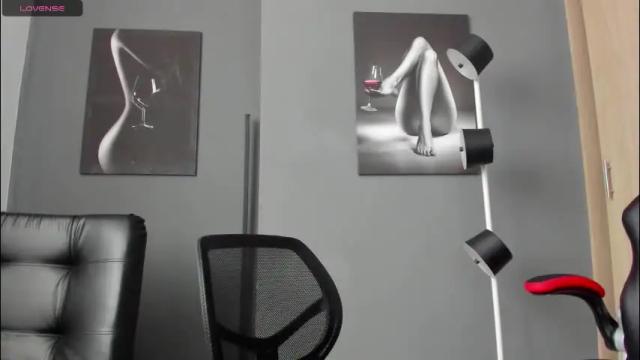 Thumbnail 1, karlyjons_'s Stream at Chaturbate, 1 month ago