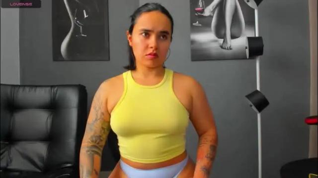 Thumbnail 3, karlyjons_'s Stream at Chaturbate, 1 month ago