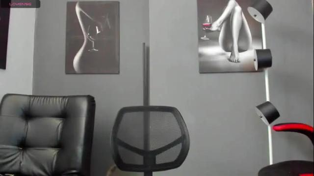 Thumbnail 2, karlyjons_'s Stream at Chaturbate, 1 month ago