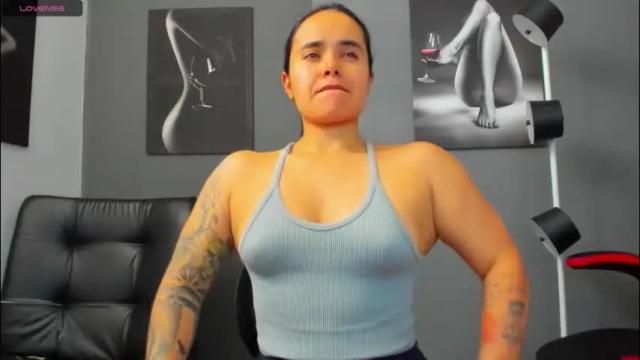 Thumbnail 3, karlyjons_'s Stream at Chaturbate, 1 month ago