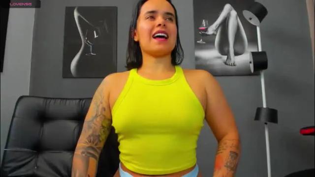 Thumbnail 1, karlyjons_'s Stream at Chaturbate, 1 month ago