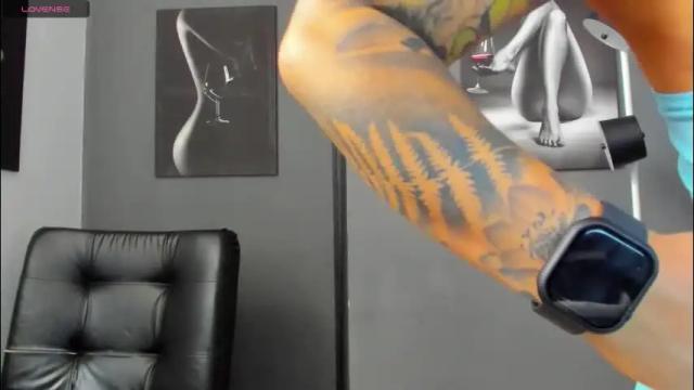 Thumbnail 3, karlyjons_'s Stream at Chaturbate, 24 days ago