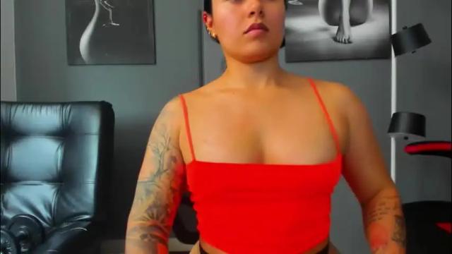 Image 11 of karlyjons_ Stream on Chaturbate on 24 days ago