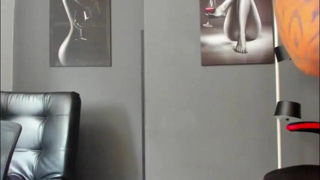 Image 8 of karlyjons_ Stream on Chaturbate on 24 days ago