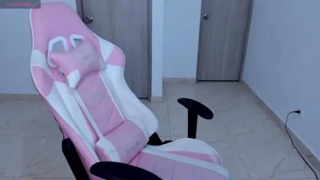 Image 4 of karmalj Stream on Chaturbate on 20 months ago