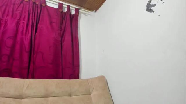 Image 2 of karol103900 Stream on Chaturbate on 6 months ago