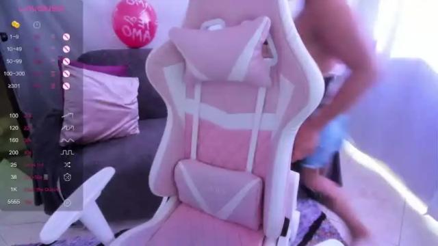 Image 7 of karol_ivonne Stream on Chaturbate on 15 months ago