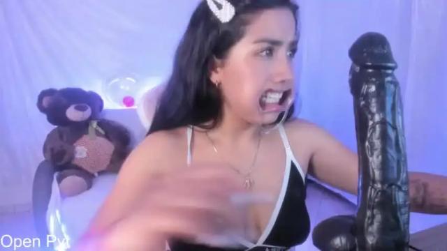 Image 11 of karol_ivonne Stream on Chaturbate on 14 months ago