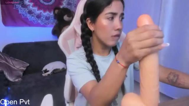 Image 4 of karol_ivonne Stream on Chaturbate on 13 months ago