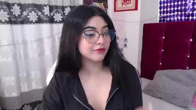 Image 7 of karol_joens Stream on Chaturbate on 17 months ago