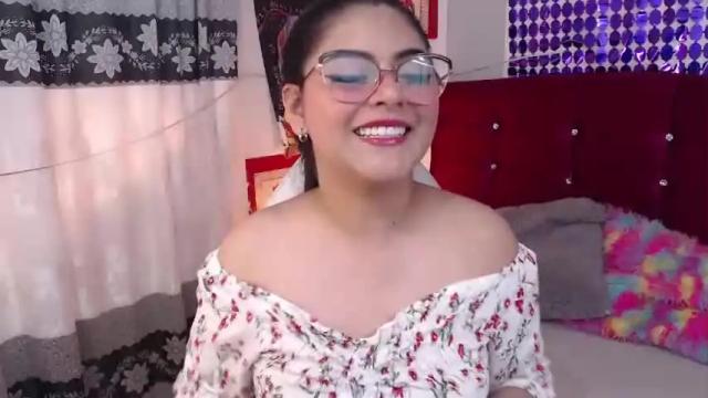 Image 11 of karol_joens Stream on Chaturbate on 17 months ago