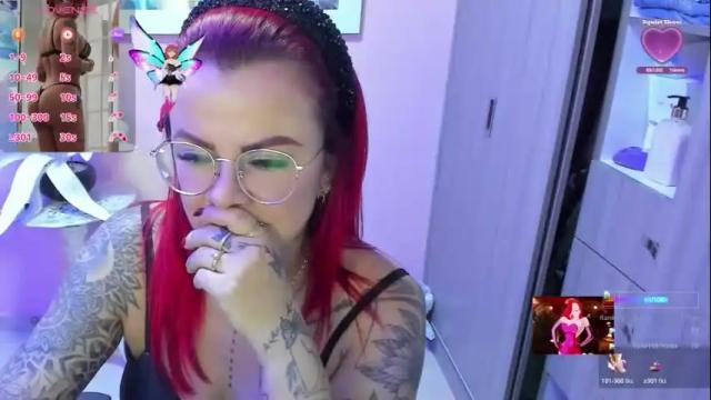 Image 7 of karol_milf__ Stream on Chaturbate on 2 months ago