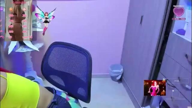 Image 2 of karol_milf__ Stream on Chaturbate on 2 months ago