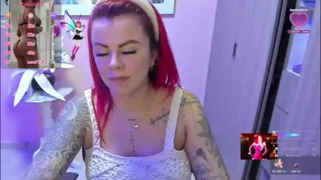 Image 2 of karol_milf__ Stream on Chaturbate on 2 months ago
