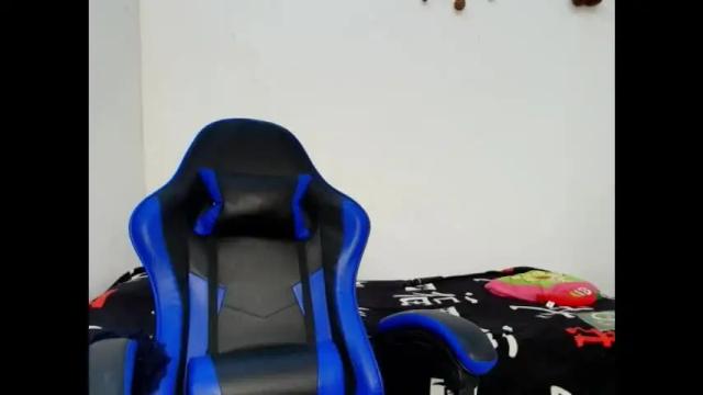 Image 11 of karol_naughty Stream on Chaturbate on 1 month ago