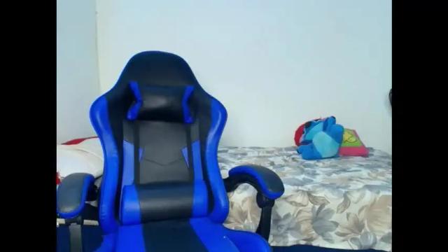 Image 2 of karol_naughty Stream on Chaturbate on 1 month ago