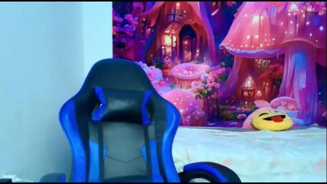 Image 8 of karol_naughty Stream on Chaturbate on 26 days ago