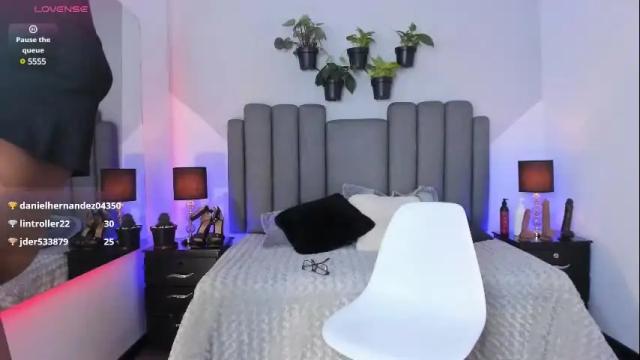 Image 3 of karol_rivera_ Stream on Chaturbate on 1 month ago