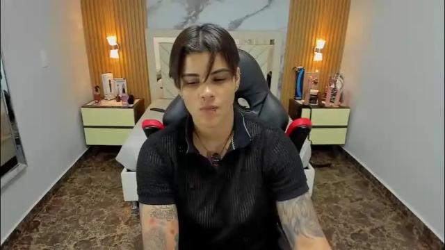 Thumbnail 2, karolandluna's Stream at Chaturbate, 1 month ago