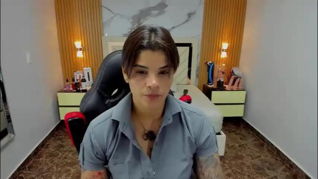 Thumbnail 2, karolandluna's Stream at Chaturbate, 1 month ago