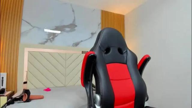 Thumbnail 1, karolandluna's Stream at Chaturbate, 2 days ago