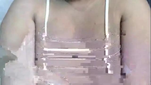 Image 2 of karolbb Stream on Chaturbate on 3 months ago