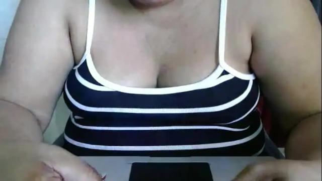 Thumbnail 3, karolbb's Stream at Chaturbate, 3 months ago